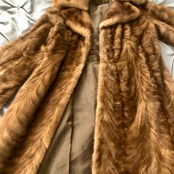 Selling as I already have two fur jackets and really…how many does one gal need? - Picture 10 of 14